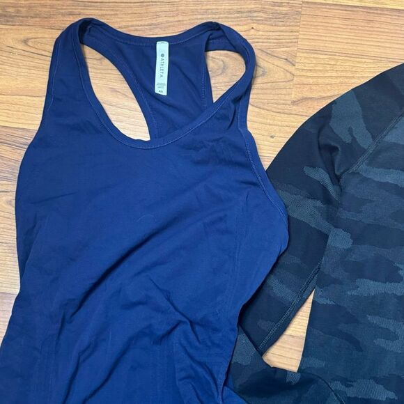 Athleta bundle of size XS - Picture 5 of 5